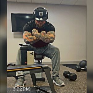 Meet your Posher, Jay